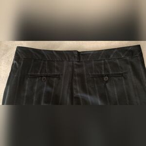 Worthington Black Pinstripe capris